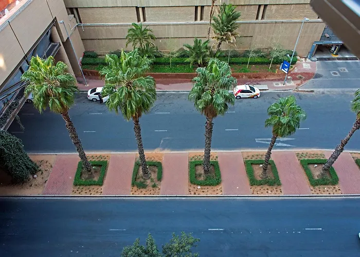 DAVINCI Hotel on Nelson Mandela Square